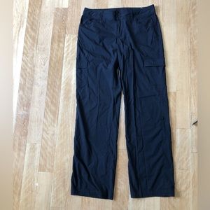 Patagonia Nylon Pant Black Cargo for Hiking Cycling Active Sport Women’s Size 6